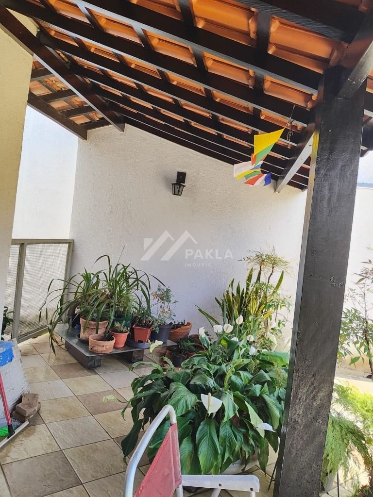 Imagem da propriedade 17